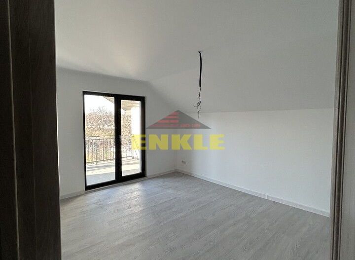 Casa de vanzare, zona Liceul Pedagogic. Pret 225.000€ Negociabil! - Poză 11