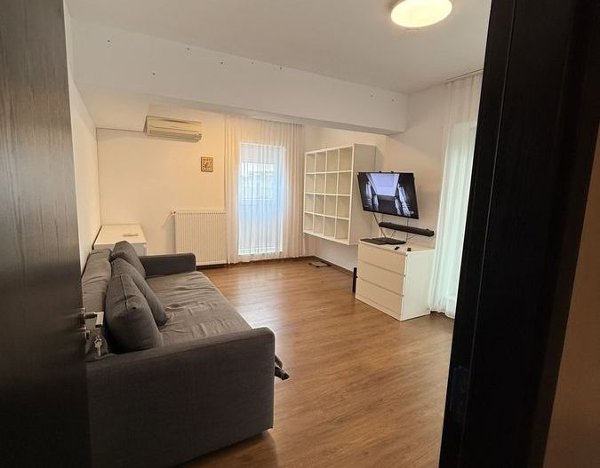 Apartament 2 camere lux, bloc nou, terasă 20 mp, centrală proprie, preț excelent - Poză 18