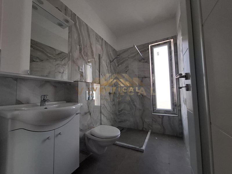 PROMOTIE!!! Casa de vanzare la 3 min de bld principal - Poză 7