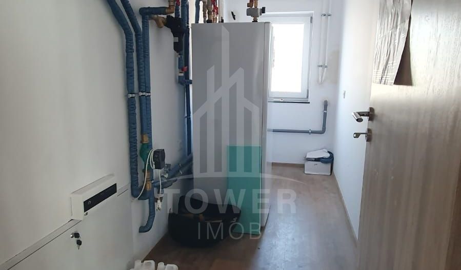 Apartament  4 camere de vanzare . - Poză 12