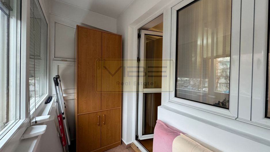 Apartament 3 camere 2 bai central Rond Podu Ros - Poză 21