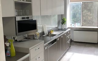 Cladire de birouri la 50 de metri de metrou, langa hala Laminor! - Poză 6