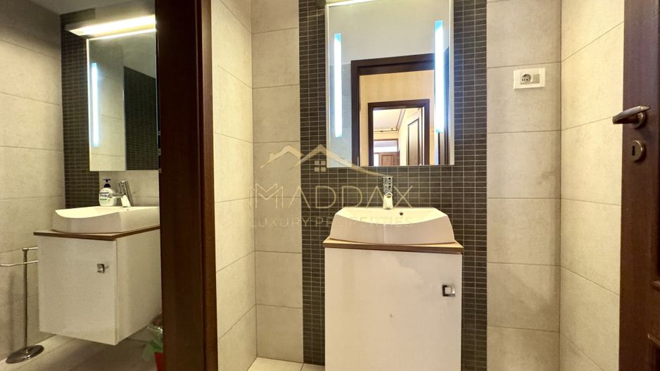 Vila centrala cu 13 camere *460mpu* + garaj // Dorobanți - Poză 16