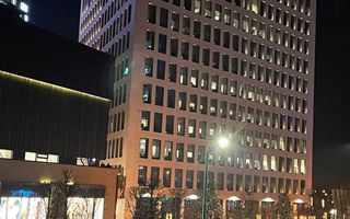 Peste drum de Iulius Mall/Town; centrala proprie, modern amenajat. - Poză 11