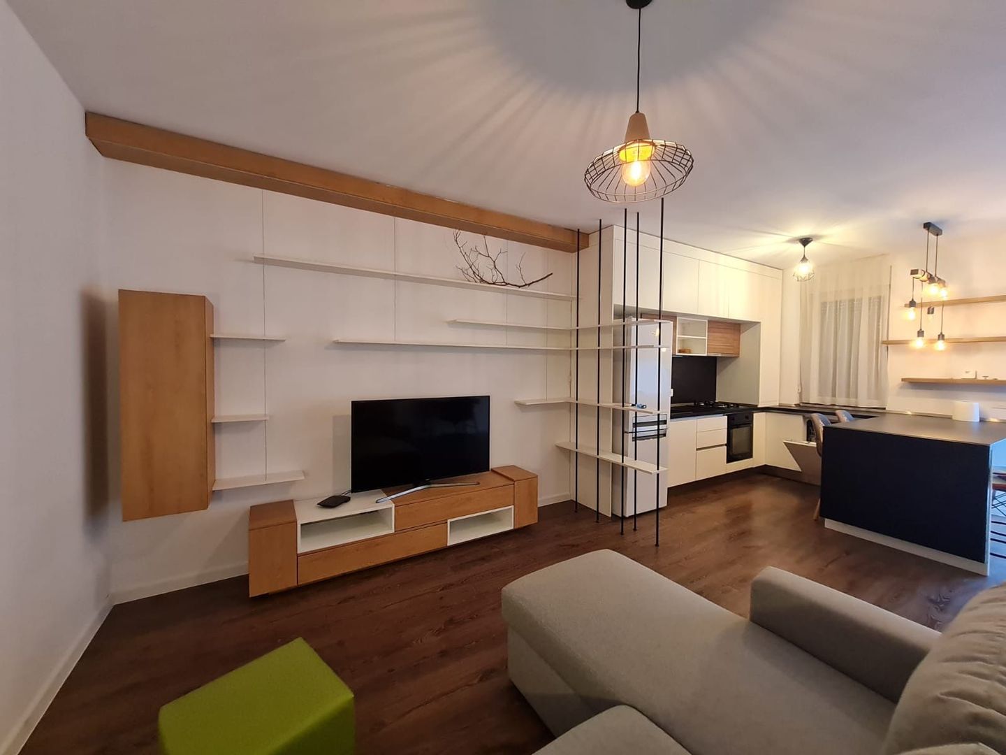 Lux in Braytim cu gradina / Luxury apartment in BRAYTIM area - Poză 3