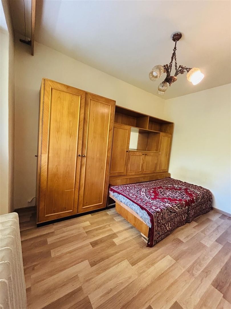APARTAMENT CU 2 CAMERE SEMIDECOMANDAT ZONA NUFARUL - Poză 1
