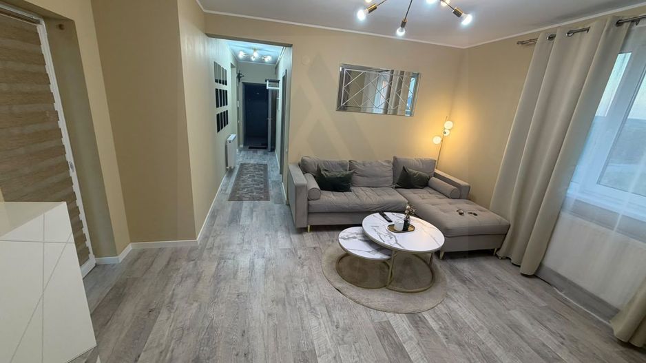 Apartament Premium 3 camere parcare privata etaj 2 Calea Surii Mici - Poză 2