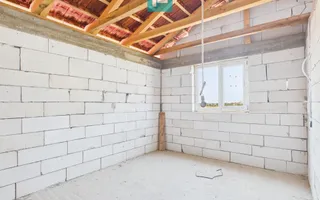 Vilă la roșu cu 4 dormitoare în Fântânele - Poză 11