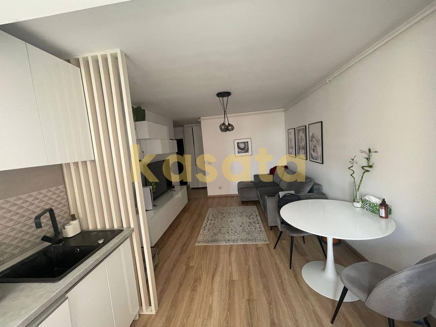 Apartament 2 camere tip studio,  luminos, loc de parcare - Poză 9