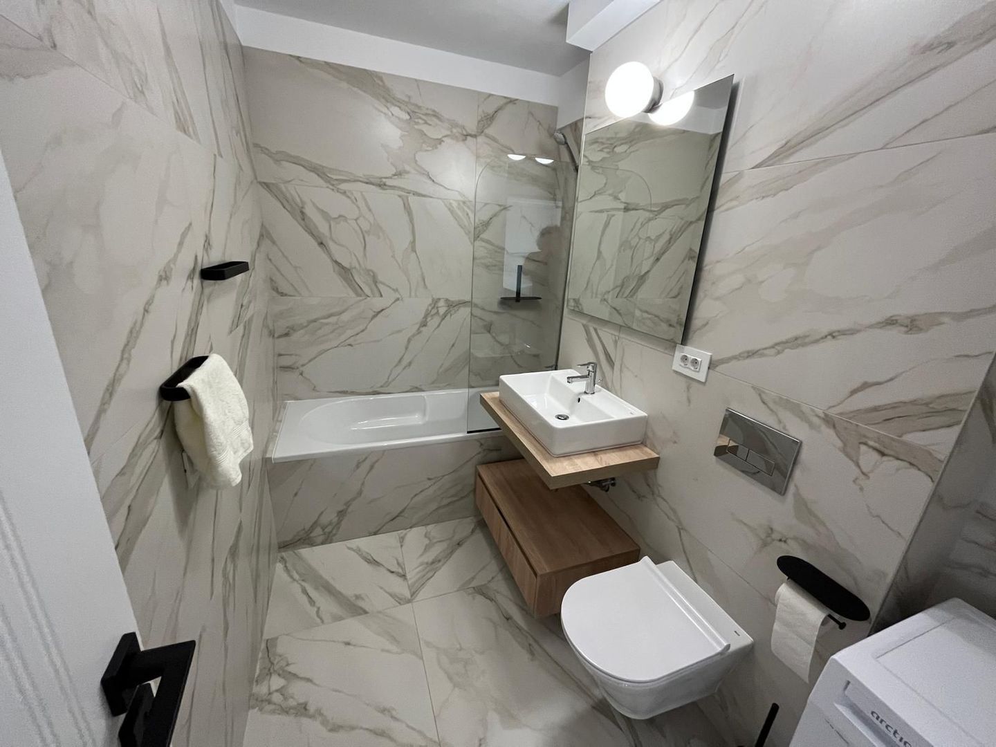 Apartament mobilat 2 camere superb cu terasa | Core Timpuri Noi - Poză 12