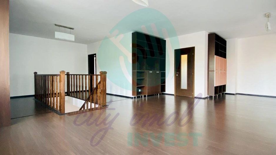 Apartament 6 camere tip dublex - Poză 11