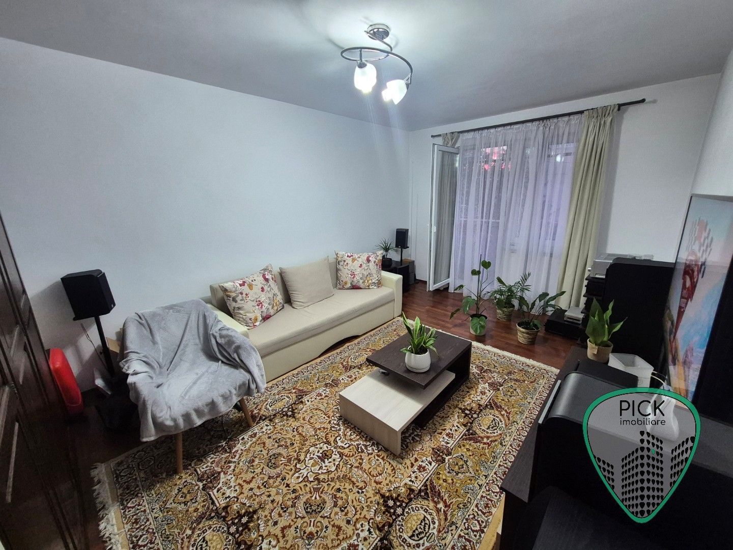 P 1246 - Apartament cu 2 camere în Târgu Mureș, zona Unirri, Str. Iosif Hodoș - Poză 1