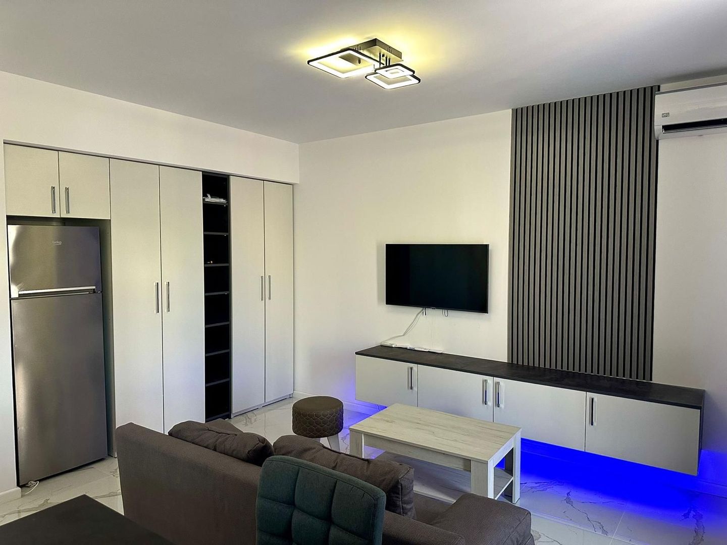 AP.2 CAMERE- MIRAL RESIDENCE, CENTRALA, PARCARE INCLUSA, MODERN - Poză 1