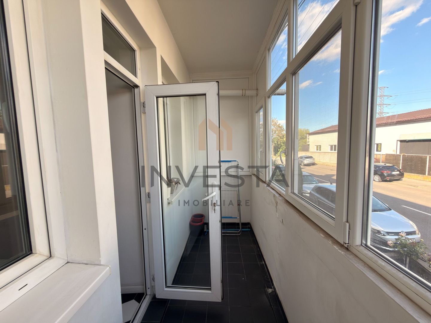 Apartament cu 2 camere, etaj intermediar, Centru, pe strada Traian! - Poză 8