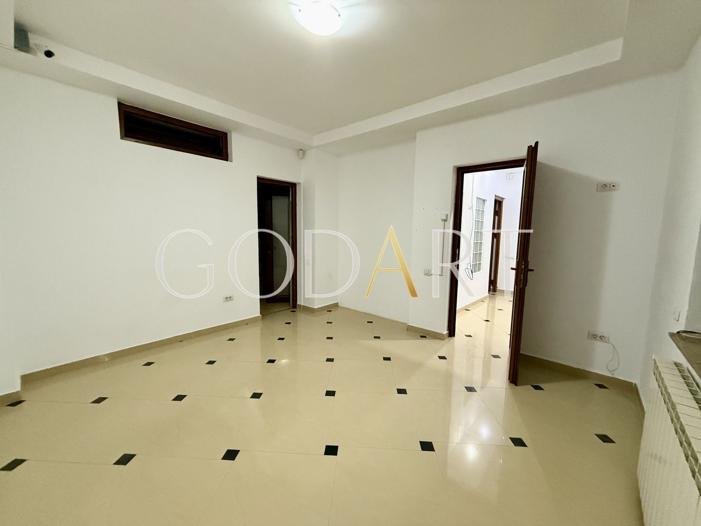 VILA ELEGANTA | CARTIERUL DOMENII - Poză 4