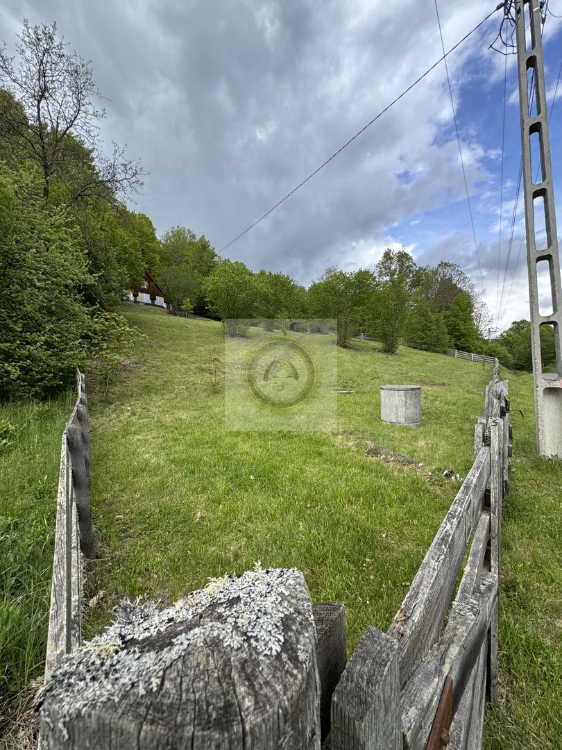 Parcelă spațioasă, casă de vacanță aproape de hanul Asszonybosszantó - Poză 27