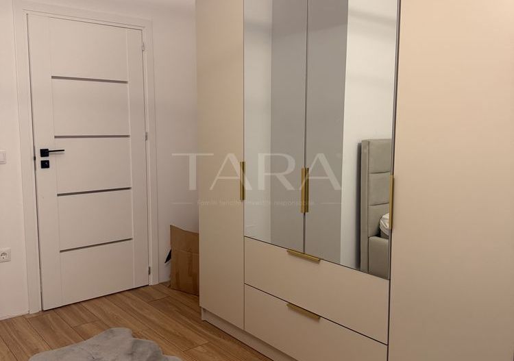 Apartament 2 camere decomandate, zona Vivo - Poză 4