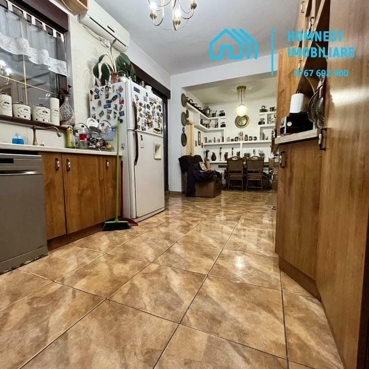 VILA VANZARE EROII REVOLUTIEI BUCURESTI - Poză 7