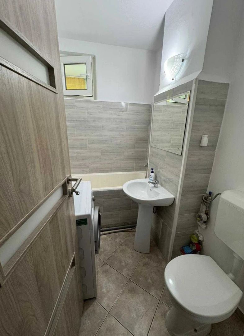 AP. 2 CAMERE OBOR- BLOC REABILITAT, BUCATARIE INCHISA, MOBILAT MODERN - Poză 7