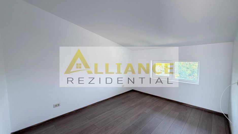 Casa tip duplex || 4 camere 3 bai || teren 207mp - Poză 3