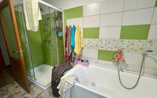 Imobil cu multiple posibilități de utilizare, cu doua locuri de parcare in curte - Poză 27