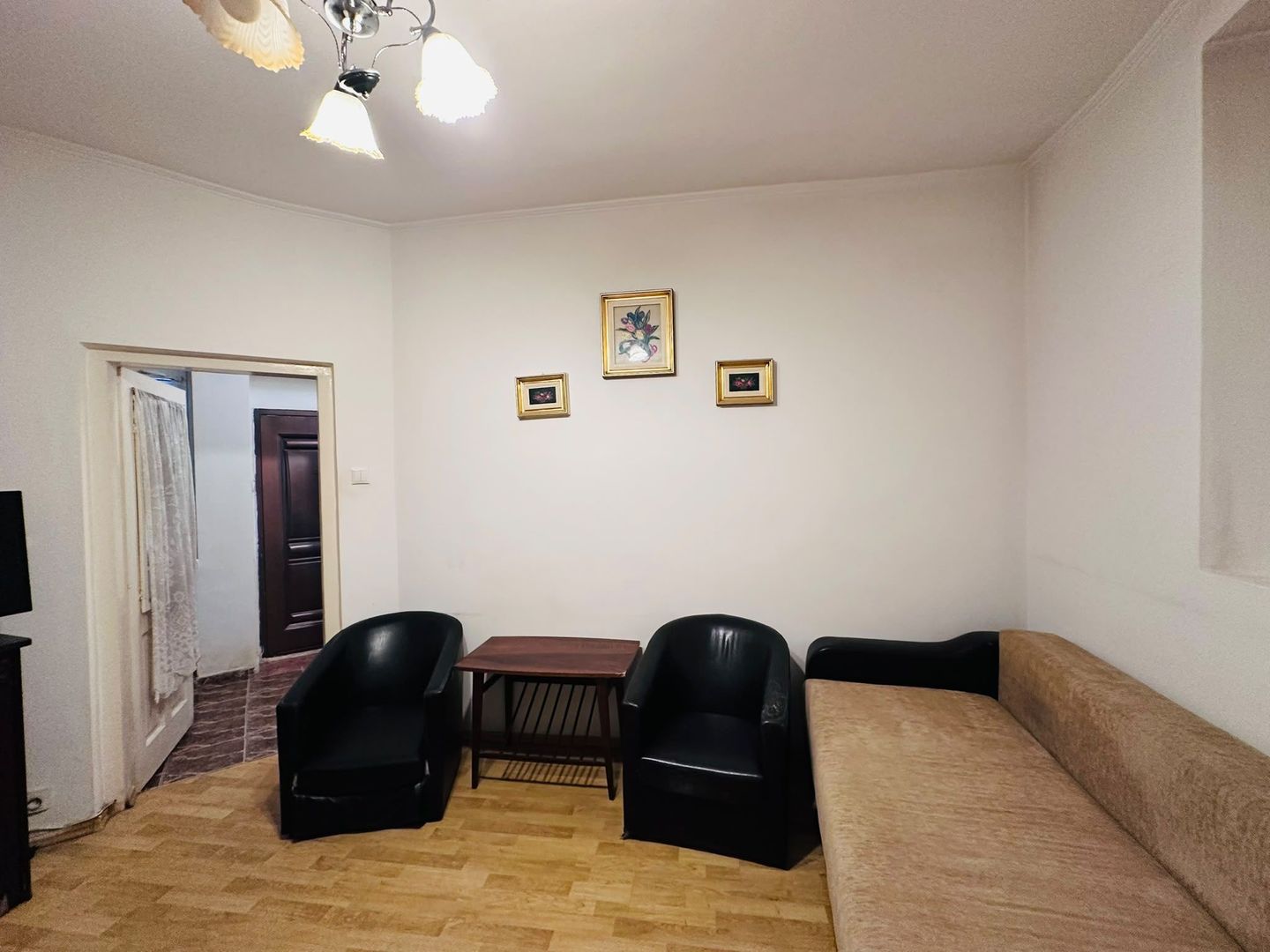 Garsoniera situata ultracentral | Pitar Moș | Romana-Cartierul Icoanei - Poză 2