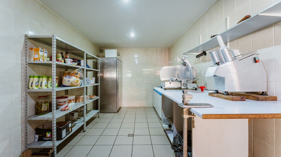 Afacere HoReCa de preluat – Pizzeria Venezia, Arad - Poză 16