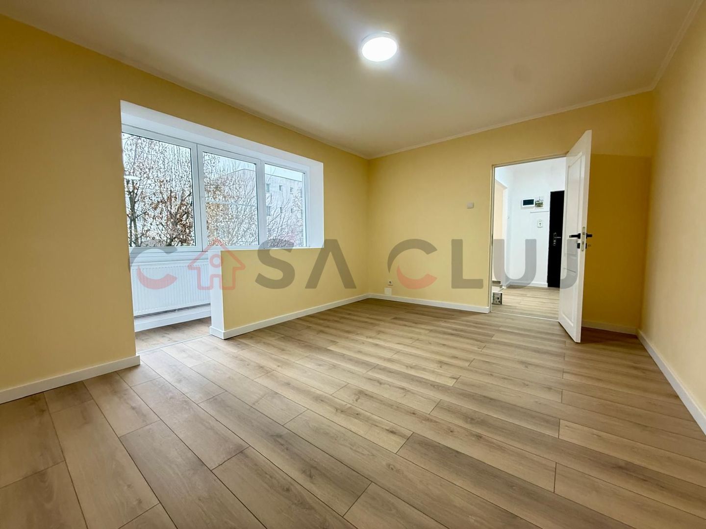 3 camere,renovat, etaj intermediar, Piața Flora - Poză 1