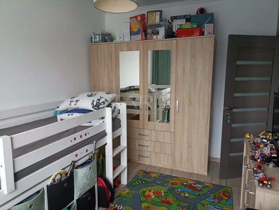 Apartament cu 3 camere de vanzare in Floresti - Poză 5