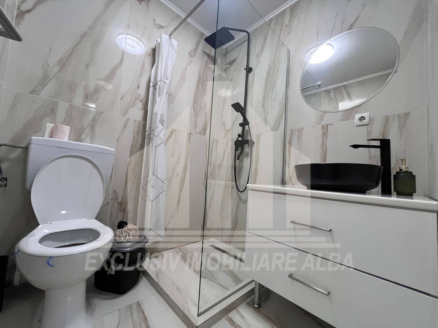 Apartament 2 camere de inchiriat Cetate-bloc nou - Poză 4