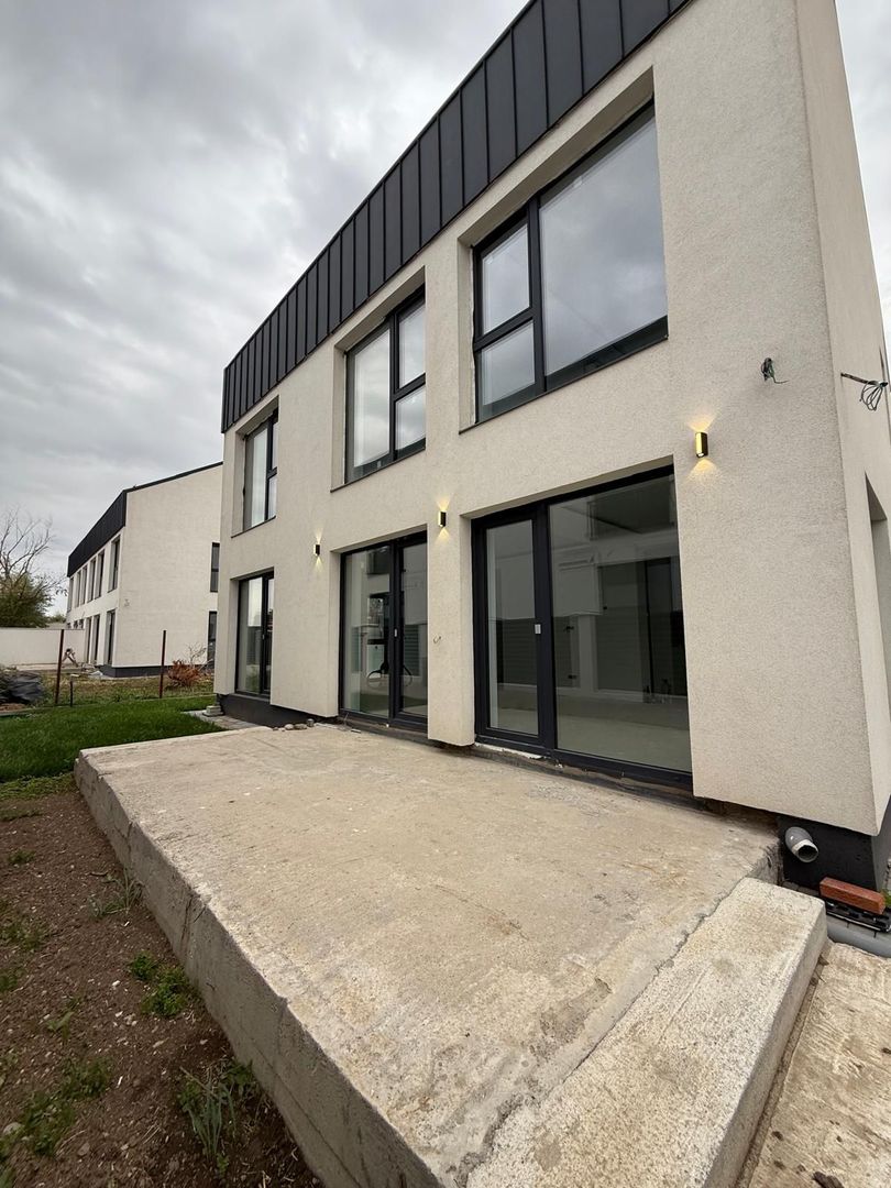 Vila individuala de vanzare Tunari - Poză 7