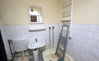 Apartament 4 camere, etaj 1, cu garaj si boxa, zona Scolii M. Eminescu - Poză 8
