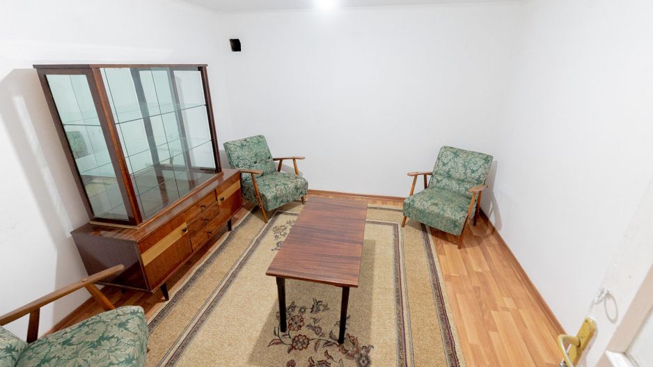 Casă cu 5 camere, complet renovată cu teren 920 mp în Tecuci - Poză 12