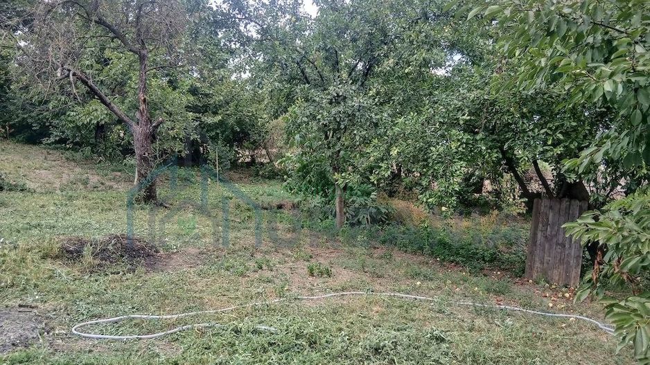 Teren intravilan 1.450 mp cu casă bătrânească și anexă în Podu Iloaiei, Iași - Poză 4