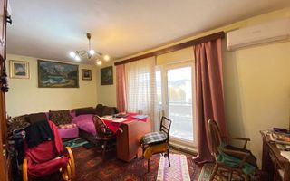 Apartament renovabil cu 4 camere decomandate, cu garaj,  zona Traian - Poză 2