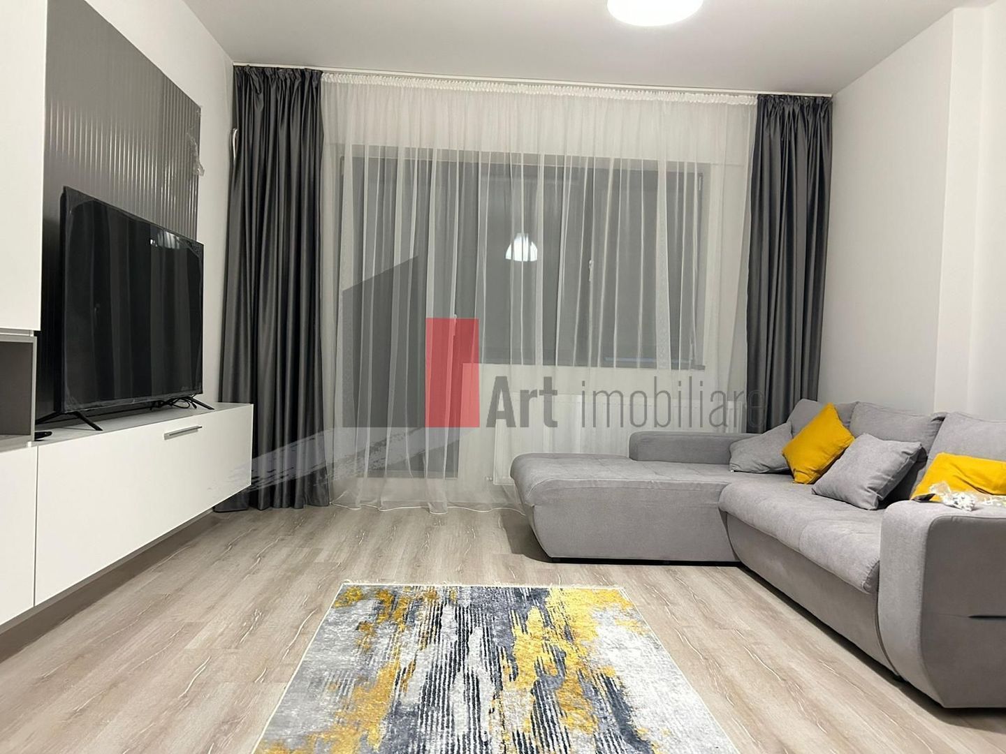 Apartament cu 2 camere de inchiriat-Pacii - Poză 3