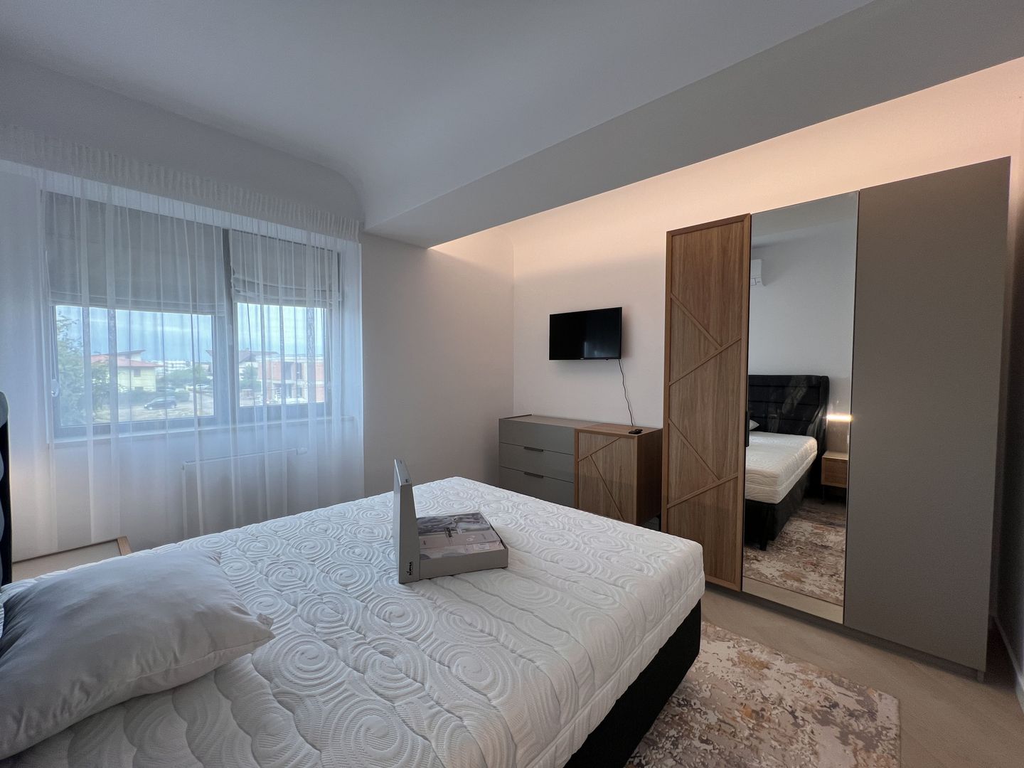 PRIMA INCHIRIERE | CORTINA PIPERA | PARCARE SUBTERANA | TERASA - Poză 19