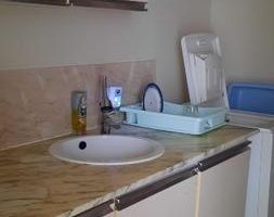 Apartament 2 camere  la curte cu centrala - Poză 3