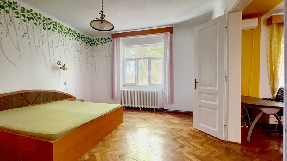 Casă / Vilă cu 6 camere de vânzare în zona Elisabetin - Poză 6