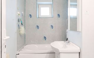 Apartament decomandat  4 camere -  etaj intermediar - Cartier Nord - Poză 10