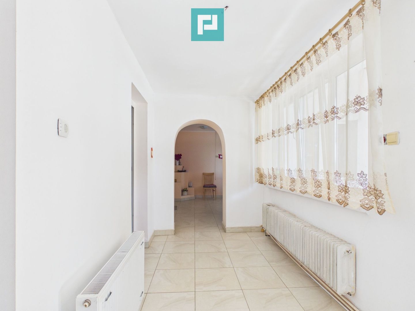 Casă individuală cu 4 camere și teren de 630 mp - Poză 10