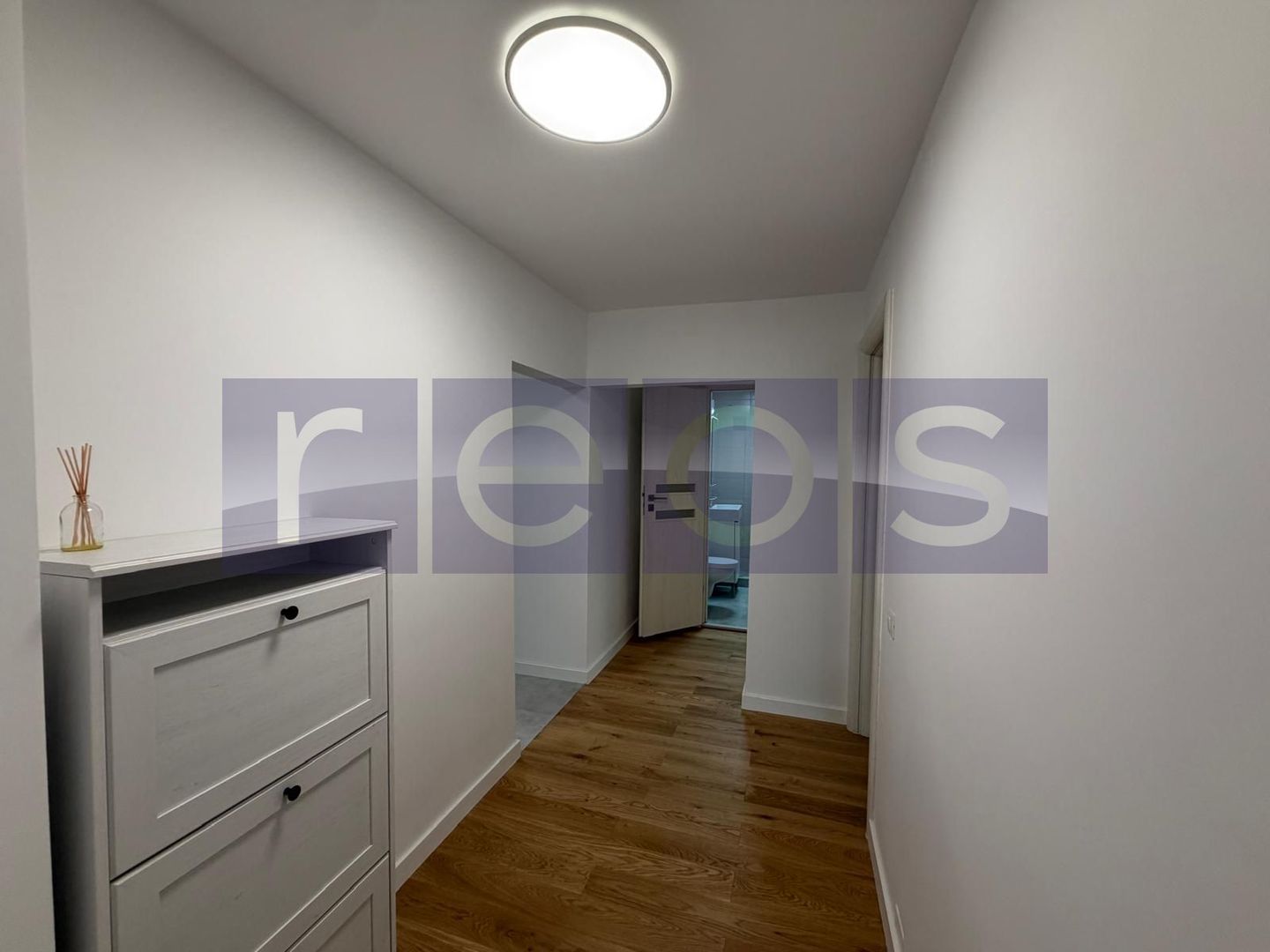 VANZARE APARTAMENT DEOSEBIT | 4 CAMERE | AVIATIEI | 83MP | MOBILAT LUX - Poză 18