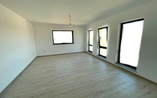 Vând casă nouă, 140 m² pe un teren de 2000 m², zona Hudum - Poză 2