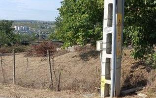 Teren de vânzare, suprafață 1040mp - Poză 2