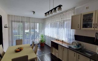 Casă individuală elegantă – Corunca, curte spațioasă - Poză 2