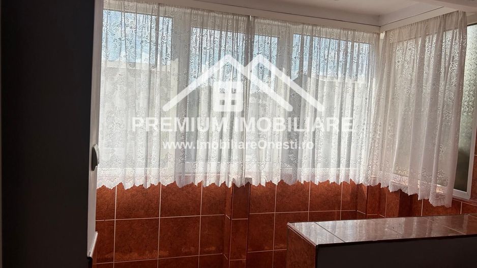 Apartament 2 camere decomandat de închiriat – Zona de Jos - Poză 8