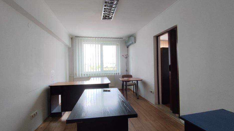 Spatii de birouri cu 1 - 2 incaperi situat pe Calea Borsului, Oradea - Poză 3