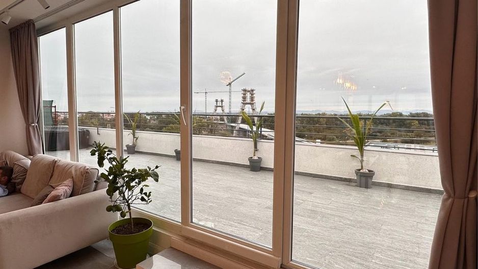 Vand penthouse lux vedere panoramica ultimul etaj - Poză 3