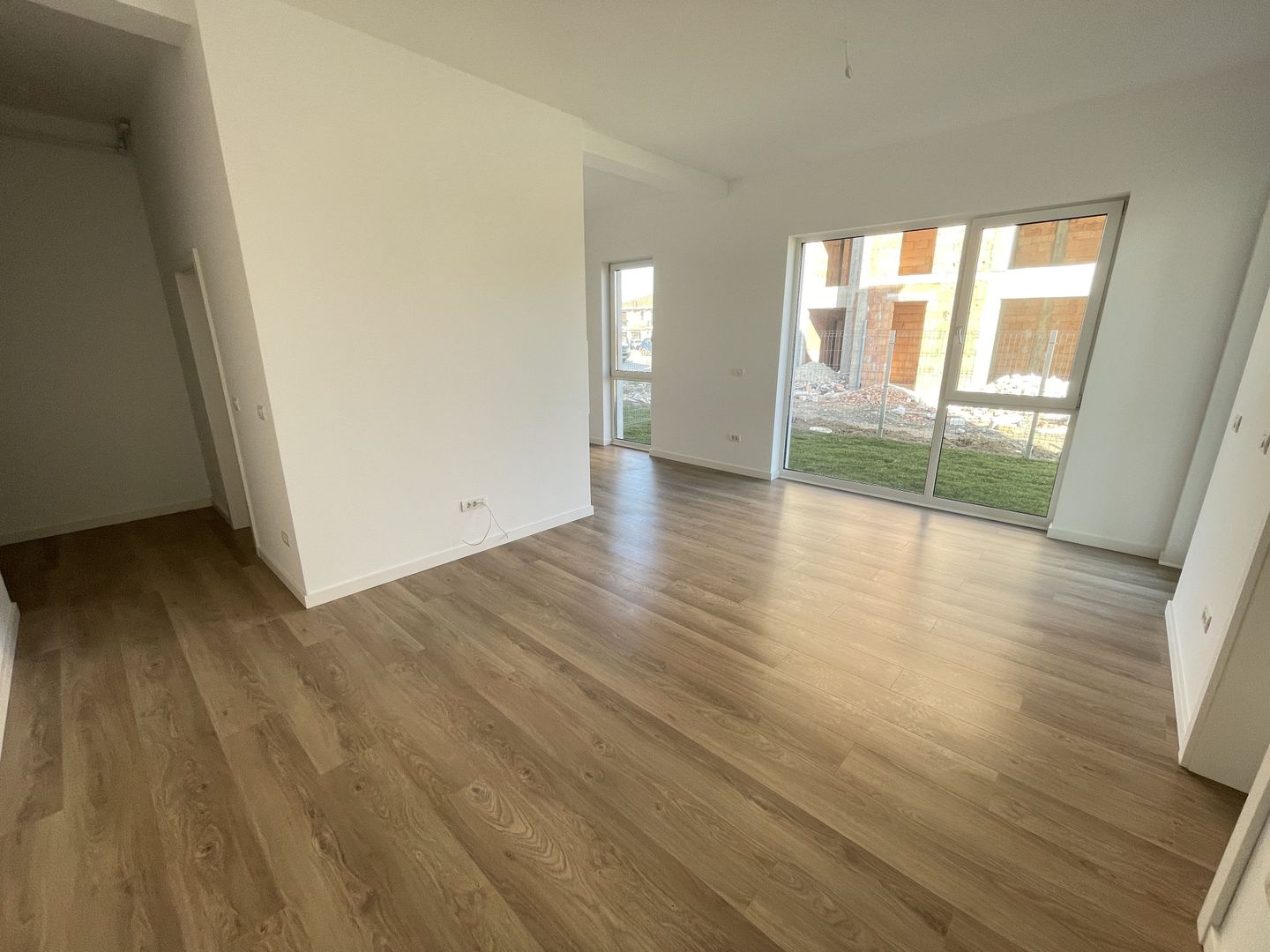 Apartamente decomandate | Lift | Gradina proprie | Dezvoltator - Poză 11