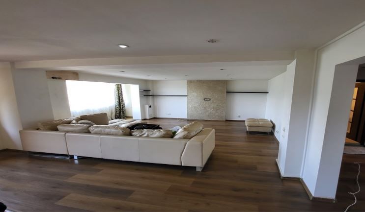 Apartament 3 camere Decebal - Poză 1